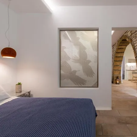 Arco Naxos Luxury Lägenhetshotell 4*