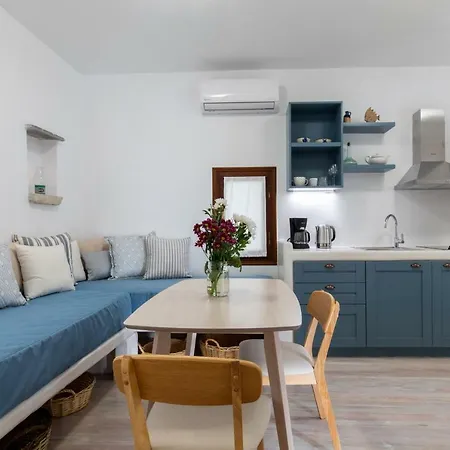 Arco Naxos Luxury 4*