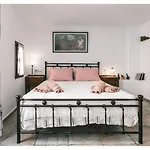 Aparthotel Arco Naxos Luxury Naxos City
