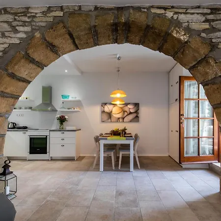 Arco Naxos Luxury Aparthotel Naxos City