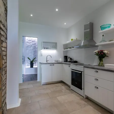 Arco Naxos Luxury Apart Otel 4*