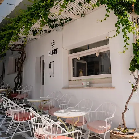 Arco Naxos Luxury Aparthotel