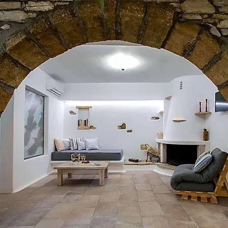 Arco Naxos Luxury 4*