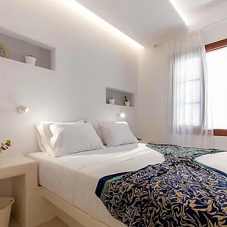 Hotel apartamentowy Arco Naxos Luxury