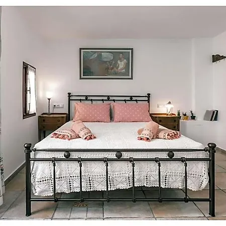 Aparthotel Arco Naxos Luxury